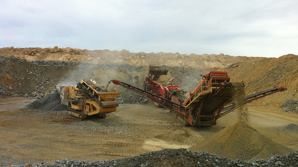 Track Mounted Screens